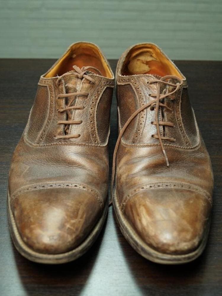 Чистка, восстановление, водоотталкивающая защита кожаных ботинок