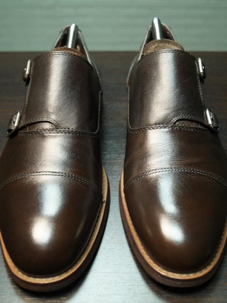 Чистка, восстановление, водоотталкивающая защита кожаных мужских ботинок